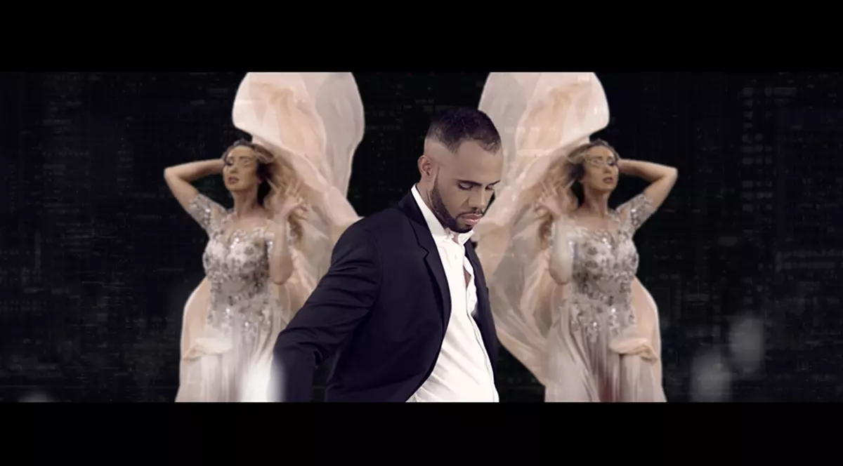 Anthony Icuagu de la "Vocea României", fără haine în noul videoclip