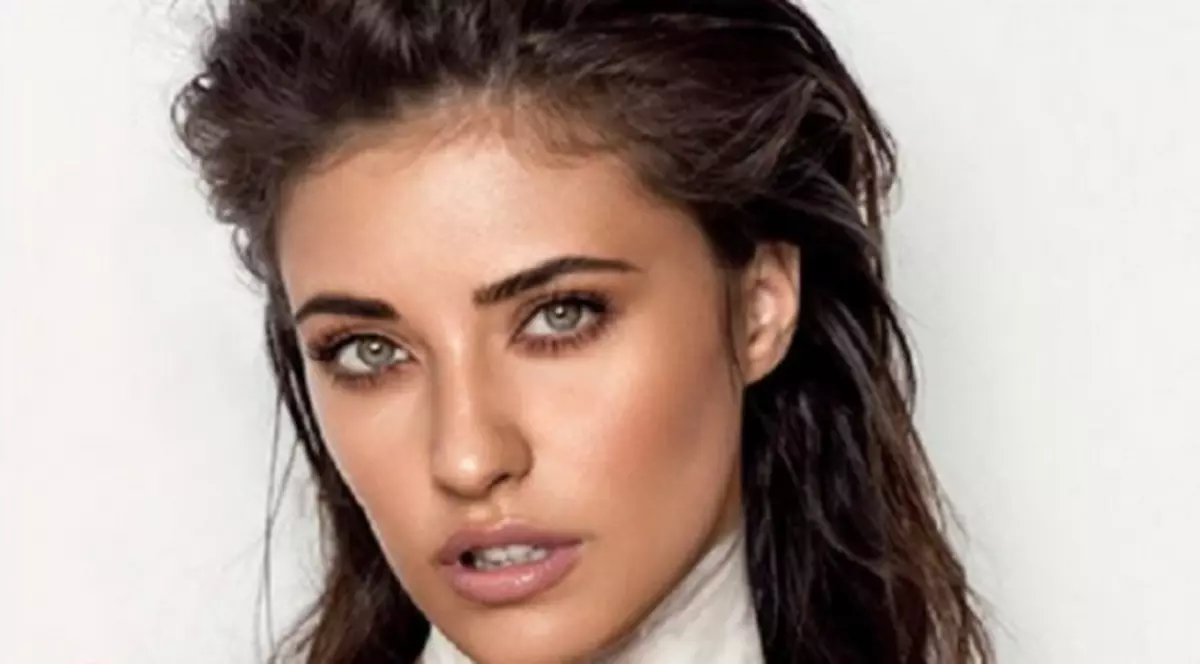 Antonia este însărcinată în 7 luni. Fanii nu mai înțeleg nimic.