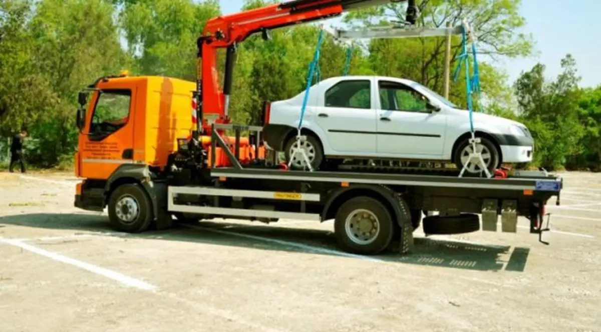 Dispar târgurile de mașini de pe străzile și trotuarele Capitalei