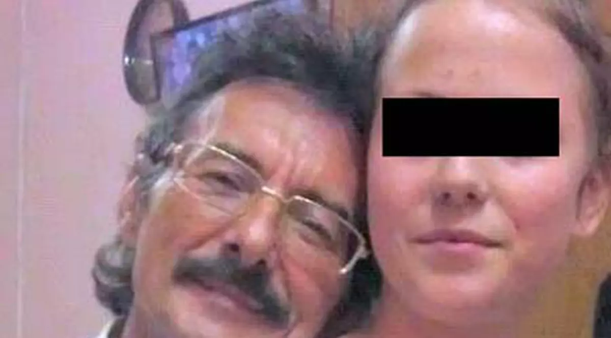 Minora lăsată însăcinată