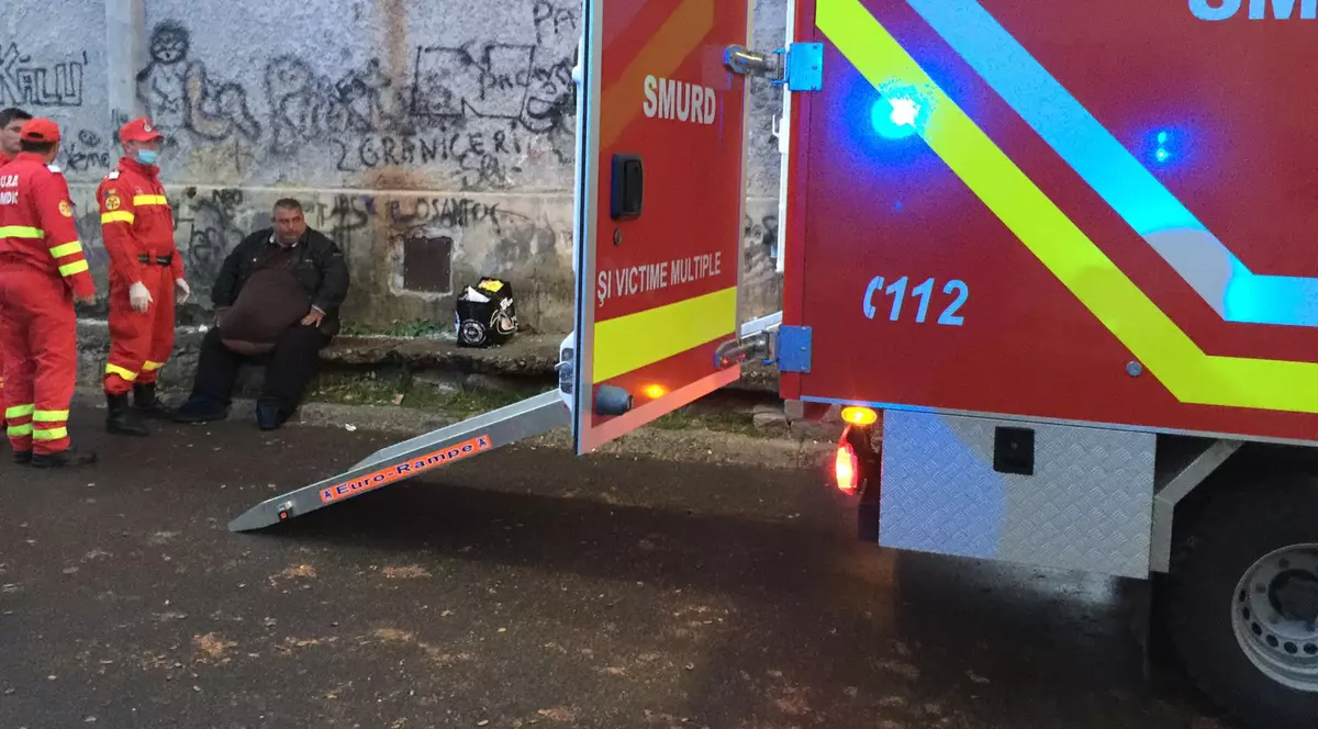 Un pacient cu obezitate morbidă, plimbat între spitale!