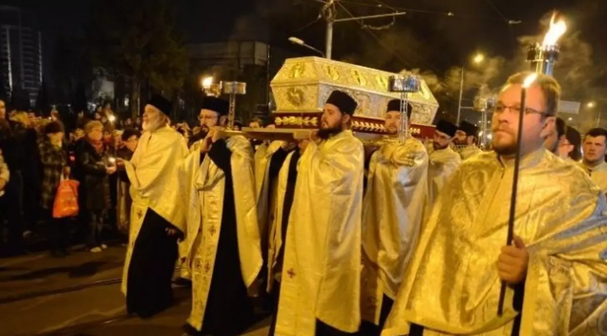 Moaștele Sfântului Cuvios Neofit Zăvorâtul au ajuns miercuri la Iași