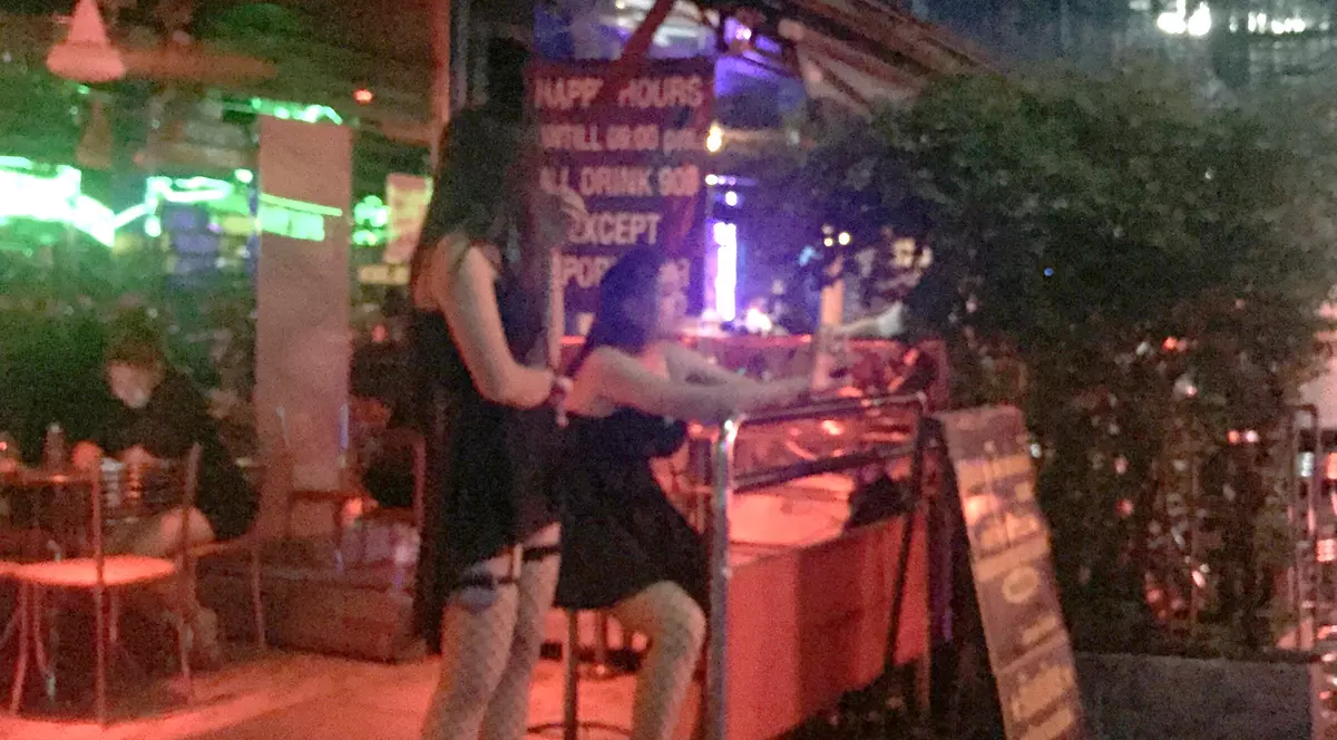 Un turist a fost arestat, în Thailanda, după ce o prostituată a murit "în urma unei partide de sex periculoase"