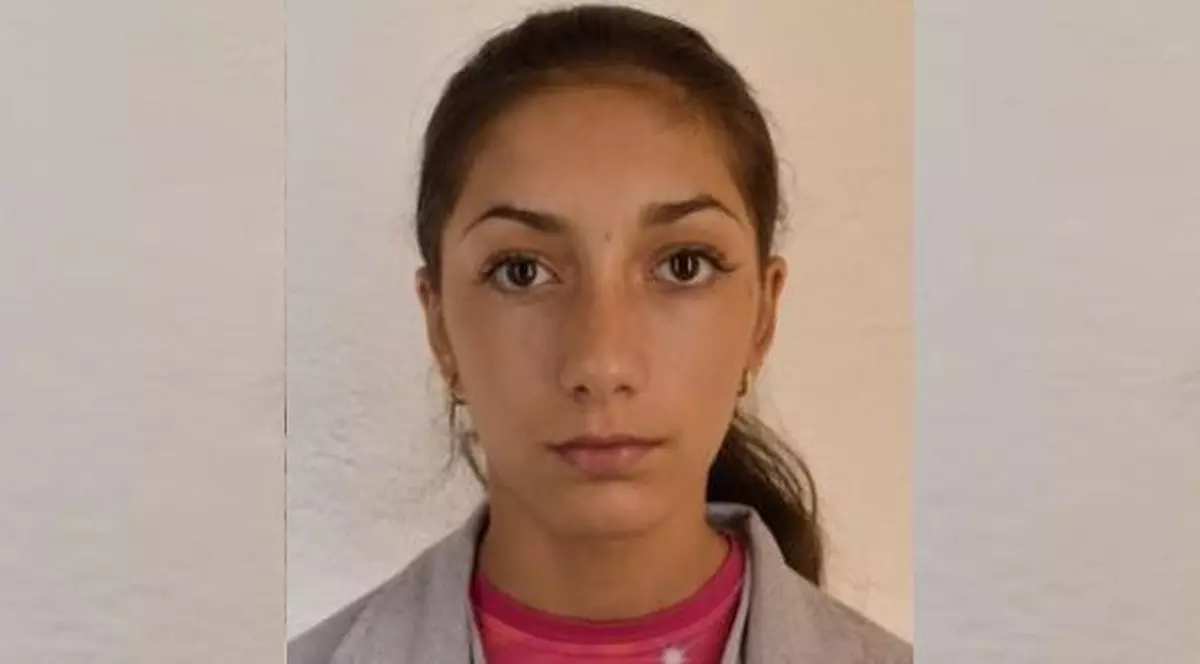 O fată a dispărut de aproape două săptămâni
