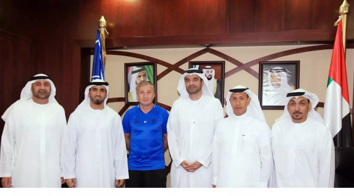 Dan Petrescu a fost prezentat de Al Nasr Dubai