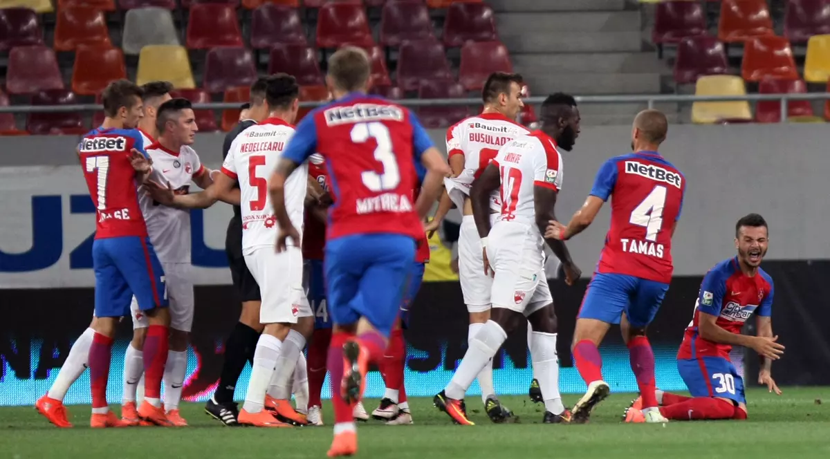 Dinamo - Steaua tinde să devină FCDB - FCSB
