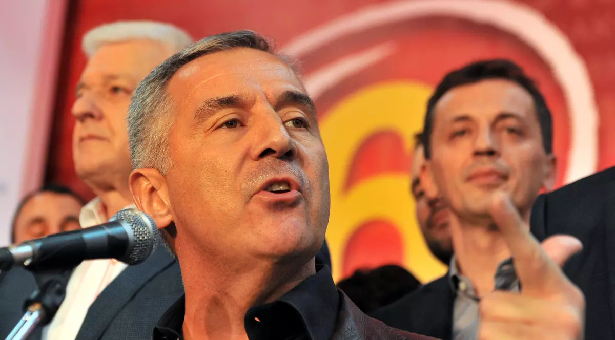Complot în Muntenegru | Mai mulți naționaliști ruși sunt acuzați că au încercat să-l asasineze pe premier