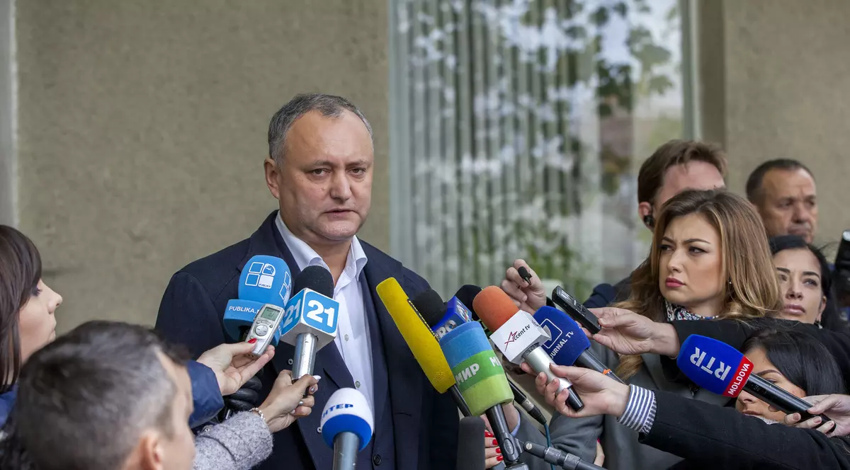 Igor Dodon confirmă că se va întâlni cu Rogozin