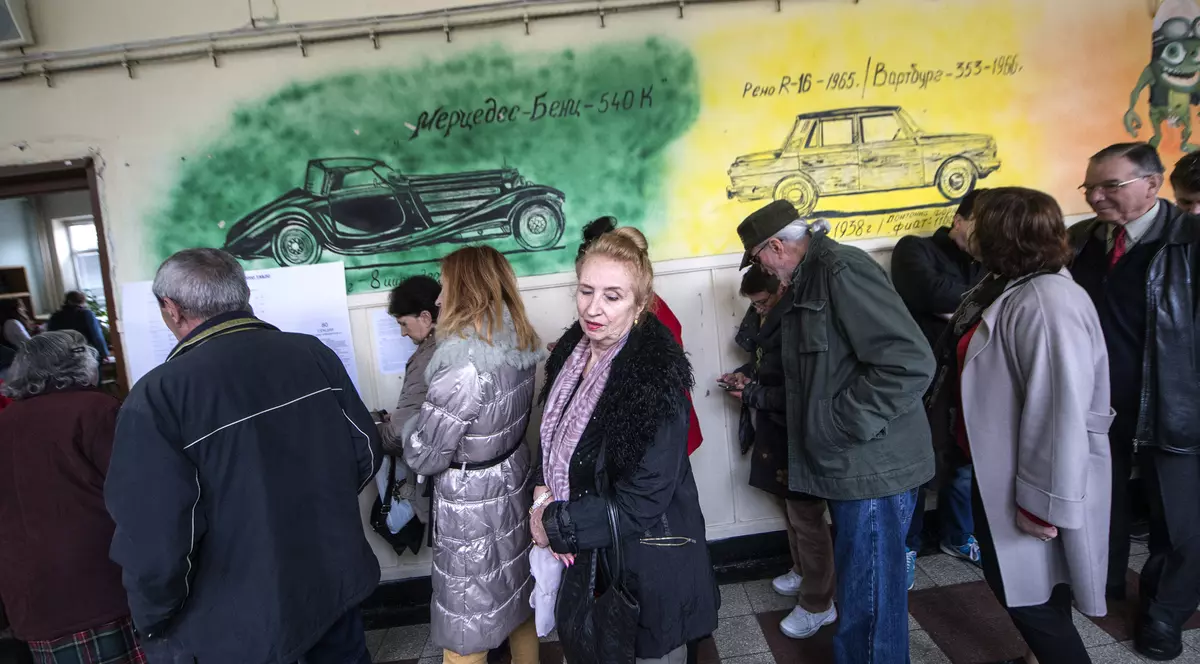 Alegeri prezidențiale în Bulgaria | Candidatul pro-rus a câștigat primul tur. Lovitură dură pentru guvernul de la Sofia