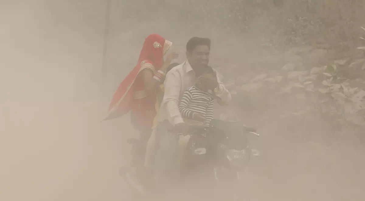 Studiu: Poluarea aerului poate provoca Alzheimer