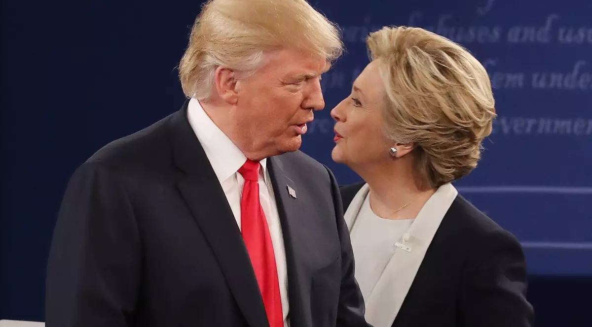 Alegeri SUA| Hillary Clinton conduce cu patru puncte procentuale în fața lui Donald Trump, în ultimul sondaj