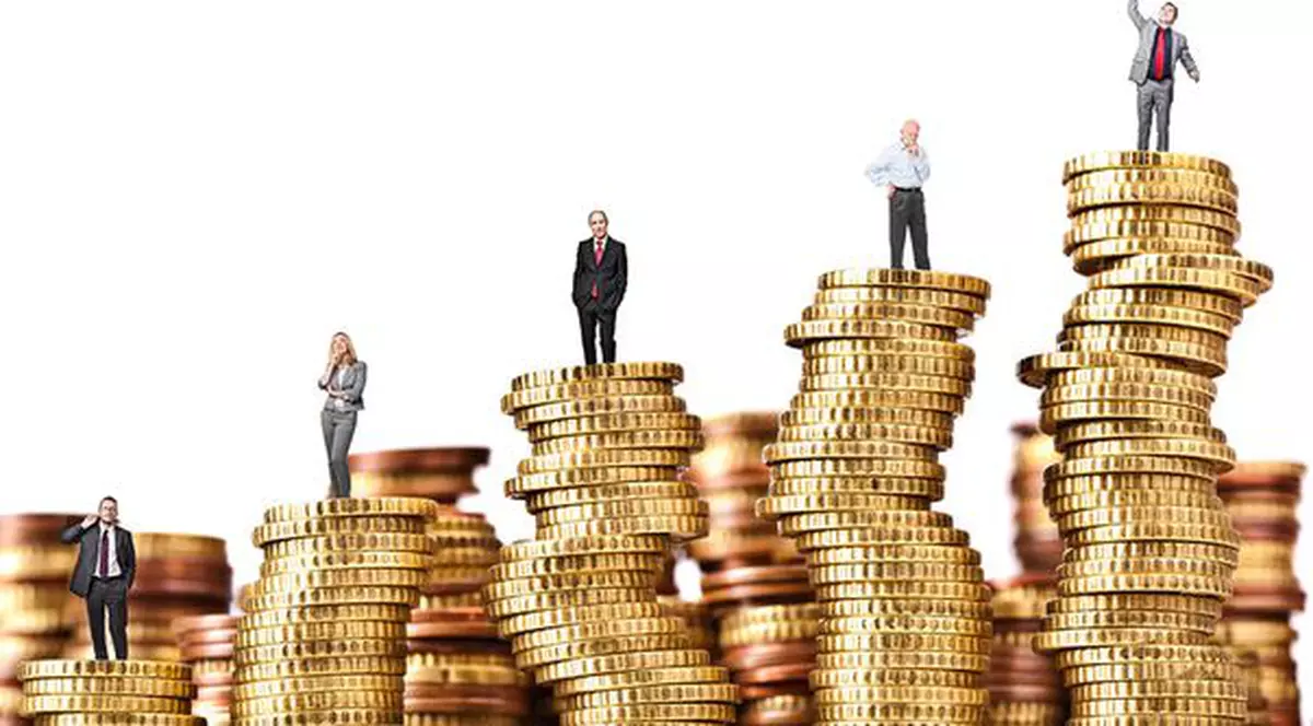 HOROSCOPUL MILIARDARILOR | Top 7 cele mai bogate zodii