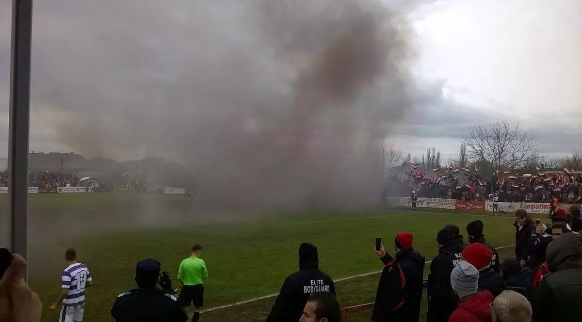 Liga 2. Reacții după UTA - ASU Poli, meciul înaintea căruia un fan a fost băgat în spital