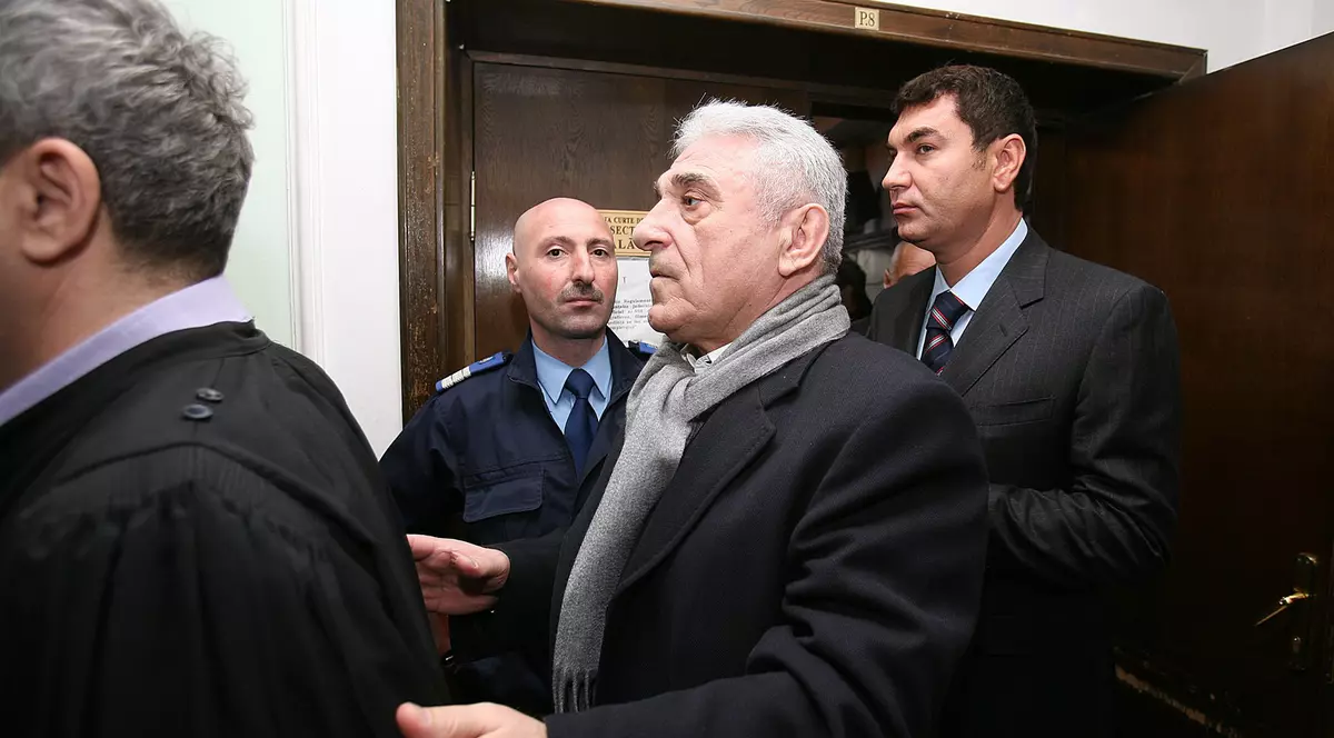 Ioan Becali și Cristi Borcea au făcut fraude la transferuri și-n Belgia