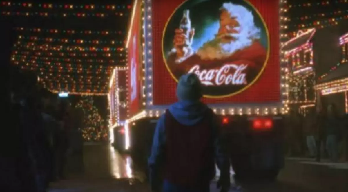 Reclama de Crăciun de la Coca Cola care a înfuriat internetul | VIDEO
