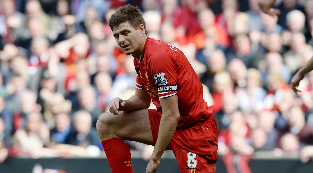 Steven Gerrard EPA/PETER POWELL