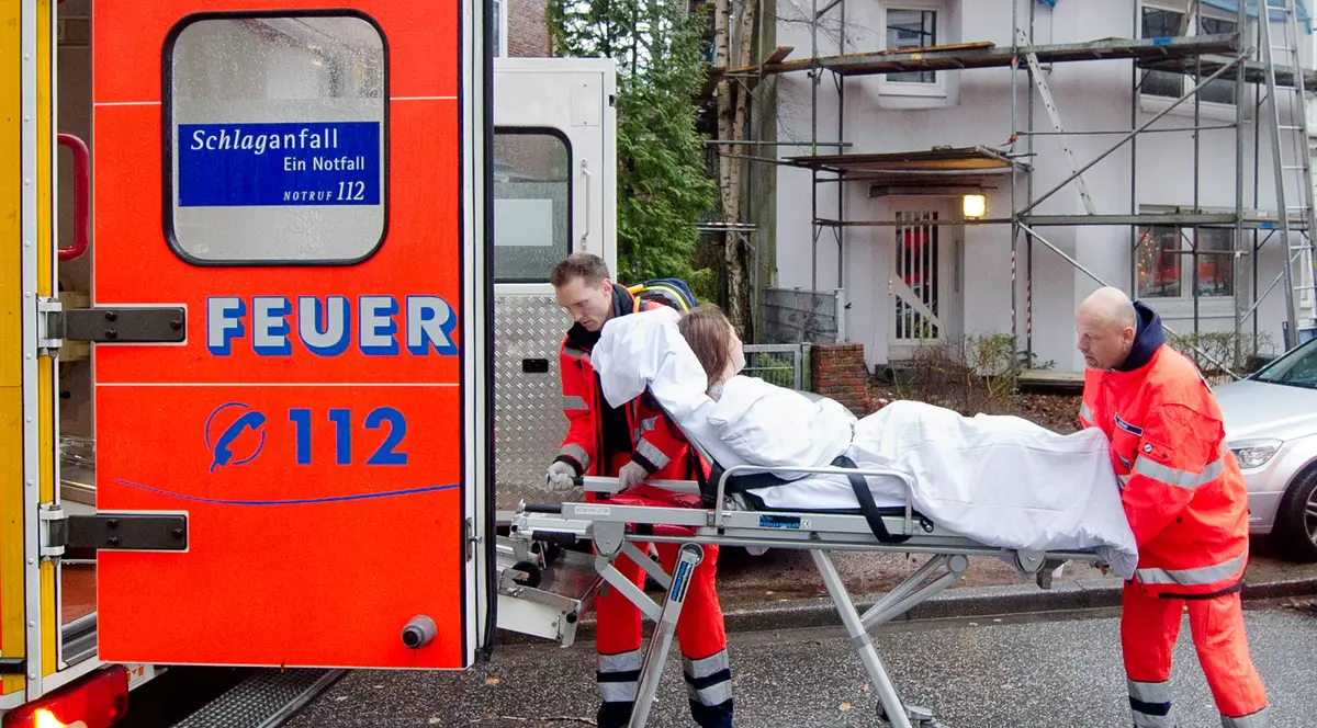 Un român de 45 de ani, găsit înghețat în Hamburg