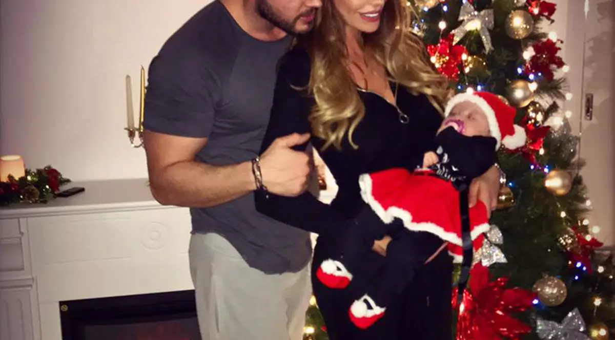 Prima poză cu fetița Biancăi Drăgușanu îmbrăcată în Crăciuniță