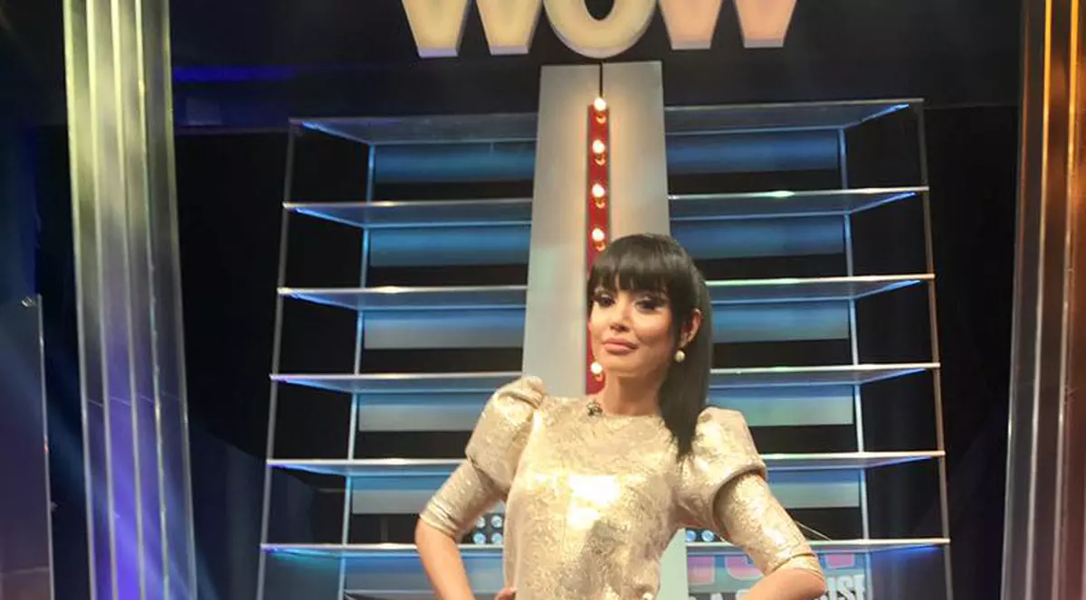 Andreea Mantea și-a schimbat look-ul. Cum îi stă cu breton