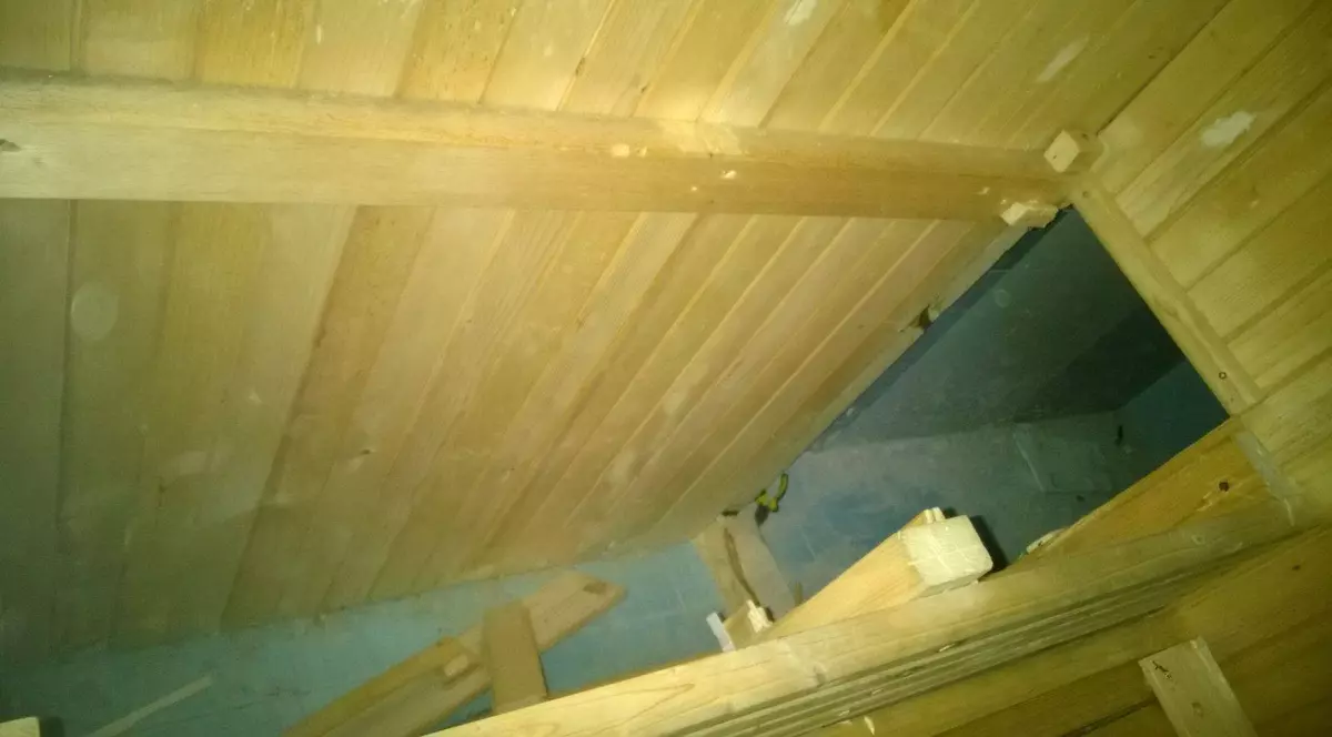 Cămătarul Emil al lui Caran s-a ascuns într-un tunel