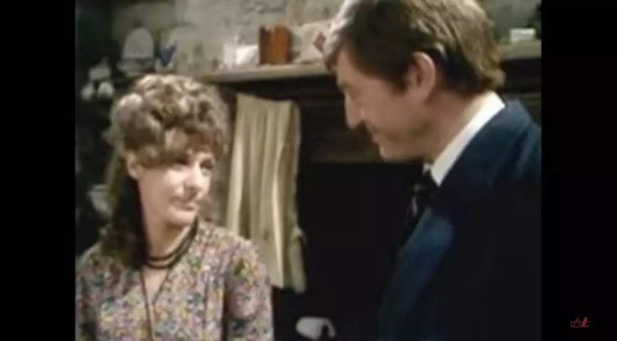 Coral Atkins a murit