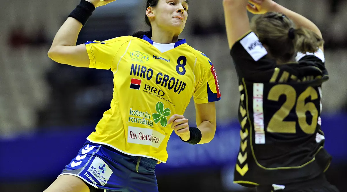 CSM București a fost salvată de Cristina Neagu, care a egalat în ultimă instanță, după ce Rostov pe Don a condus tot meciul