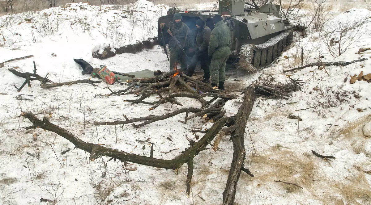 Armata ucraineană a anunțat joi că unul dintre soldații săi a fost ucis într-un schimb de focuri în apropiere de satul Kruta Balka, în regiunea Donețk,