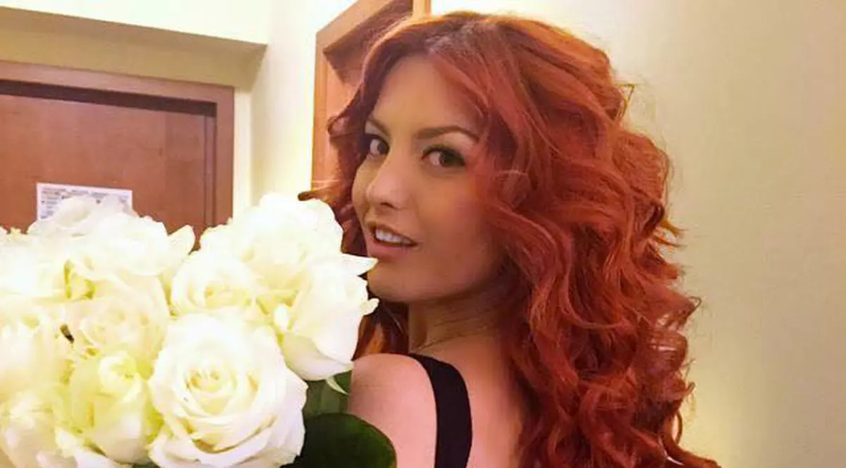 Elena Gheorghe face senzație în Dubai. Cât de bine arată în costum de baie