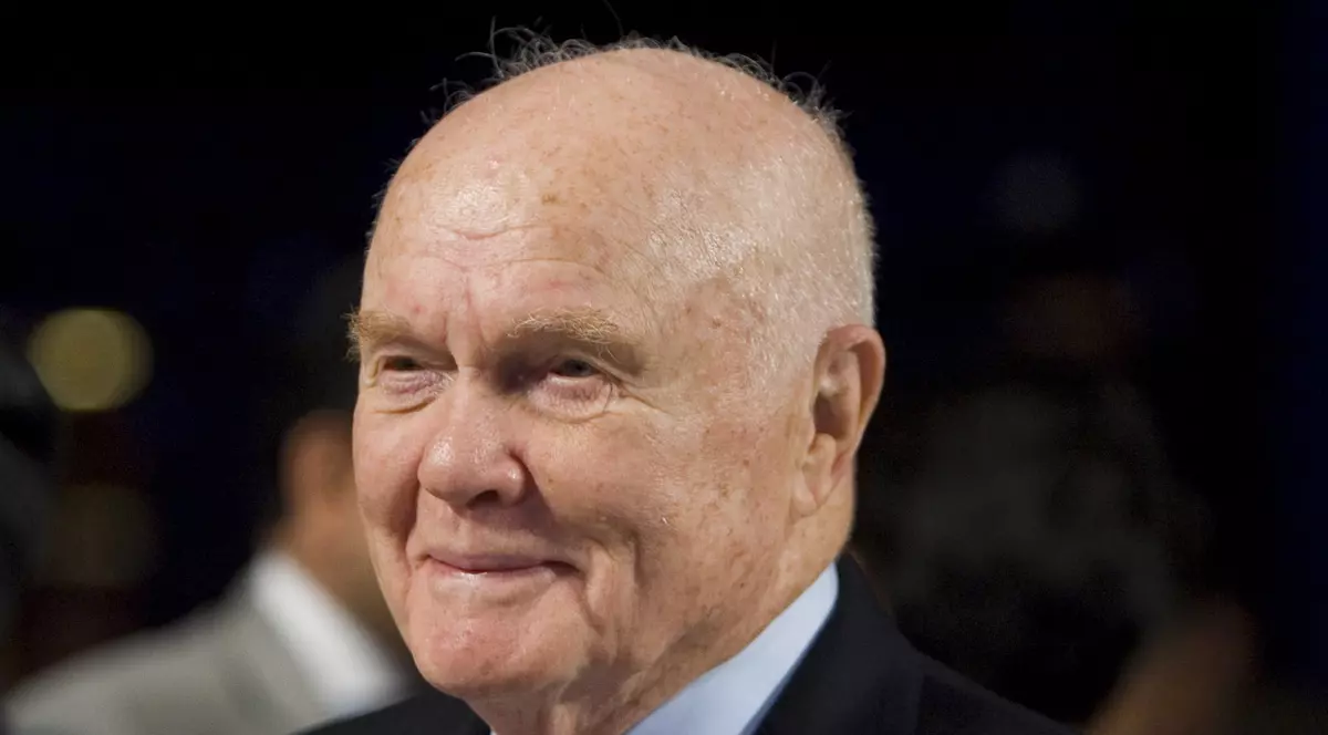John Glenn a murit. Primul american care a efectuat un zbor orbital în jurul Pământului avea 95 de ani