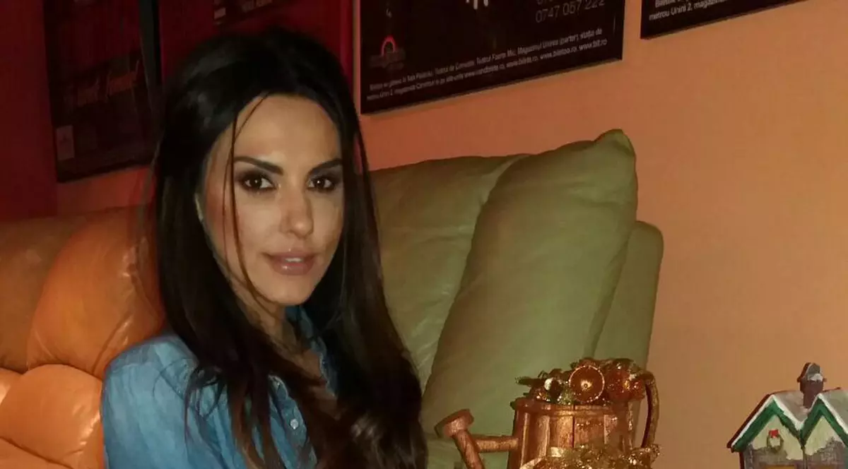 Lavinia Pârva își răsfață iubitul de Craciun. Cu siguranță Stefan Bănică va fi încântat