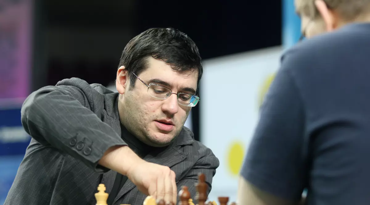 Serghei Movsesian, în timpul unei partide de șah. (FOTO: EPA)