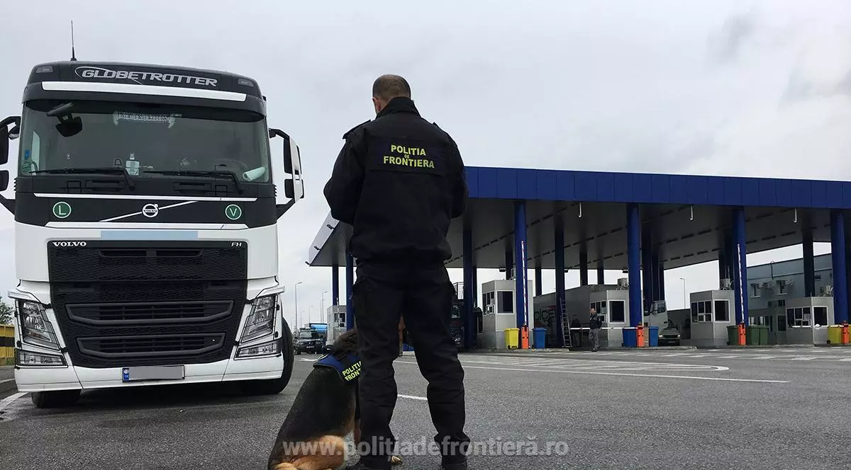 Un milion de oameni au asaltat frontierele într-o săptămână