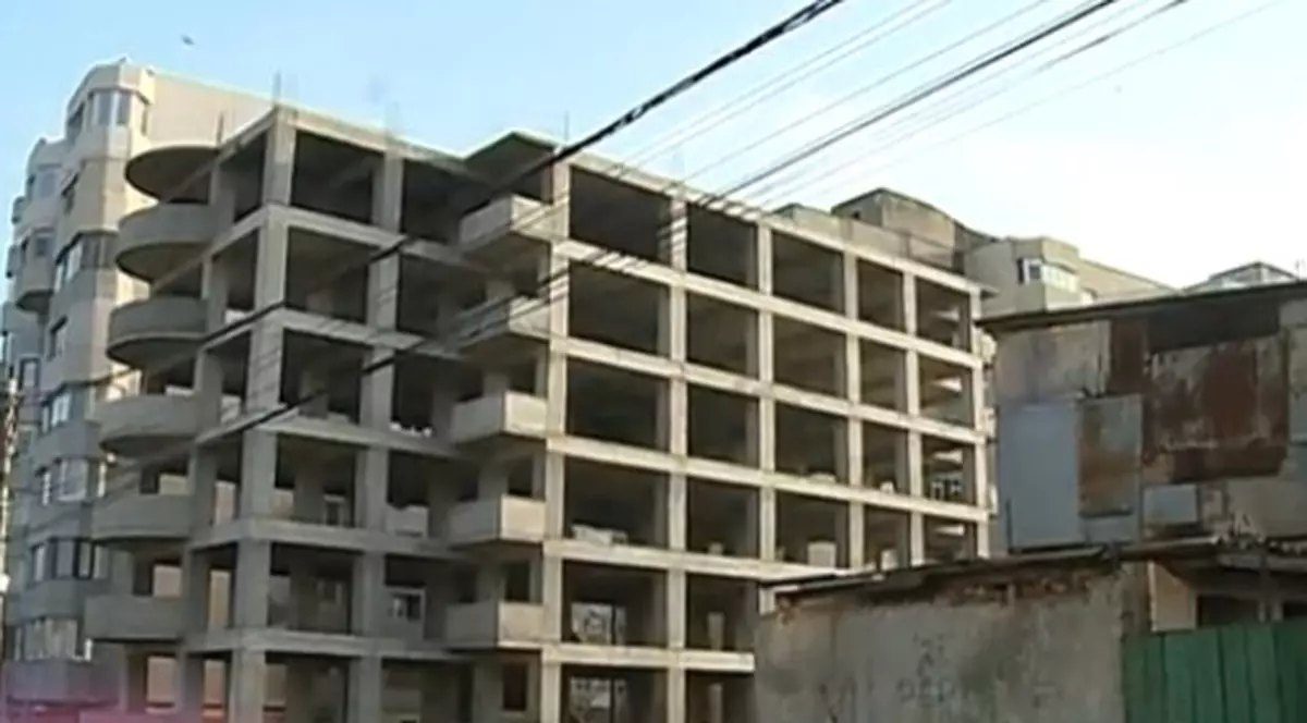 I-au cerut 1.000 de lei pentru necropsie după ce i-a căzut fiica de la etaj