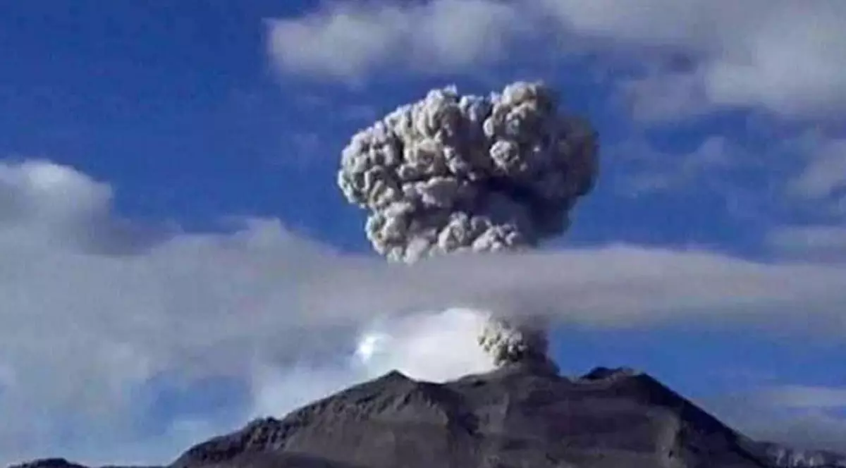 Erupție spectaculoasă în Peru | VIDEO