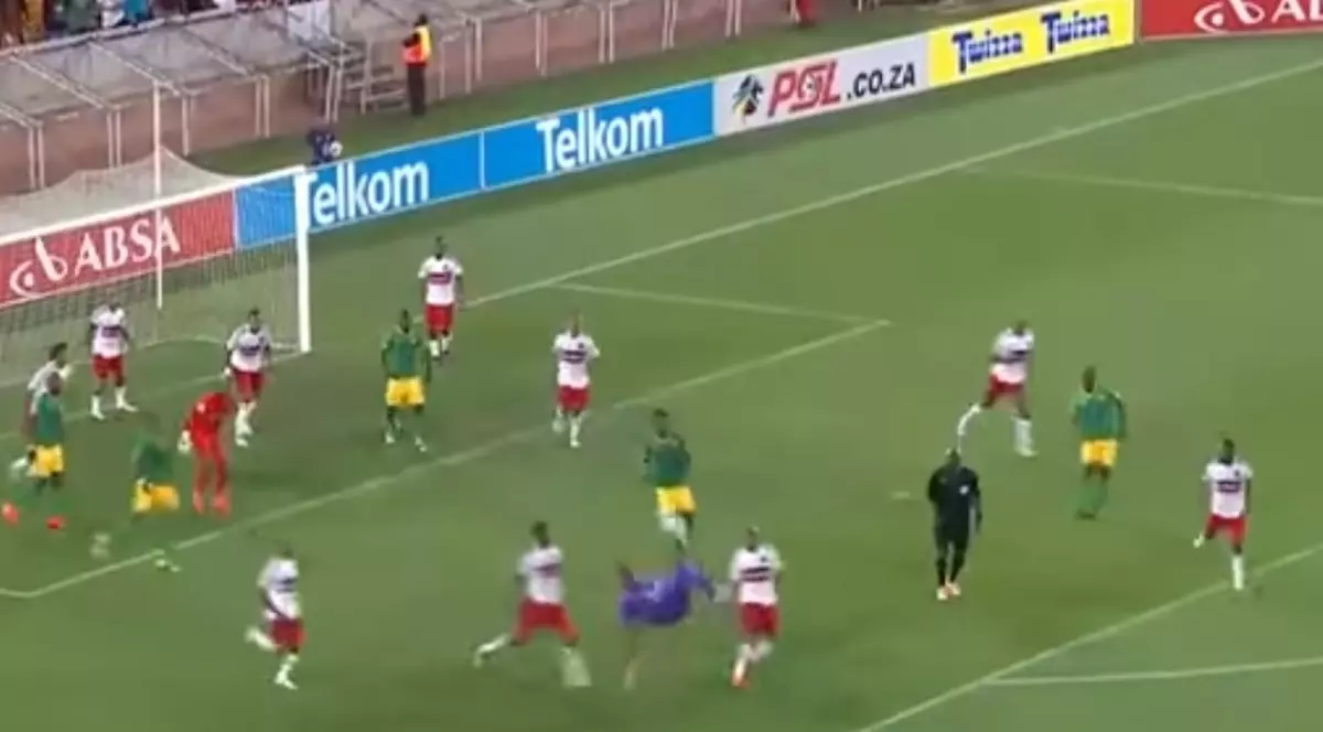 Portarul Oscarine a marcat un gol de Oscar