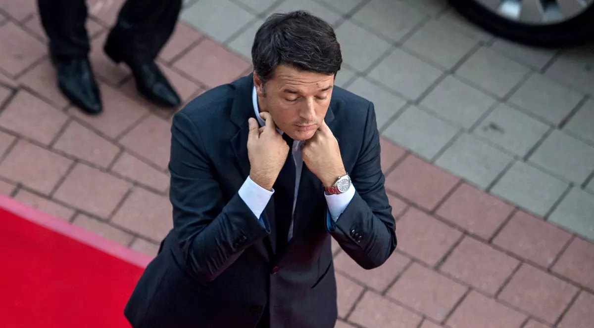 UPDATE / Premierul italian Matteo Renzi a demisionat