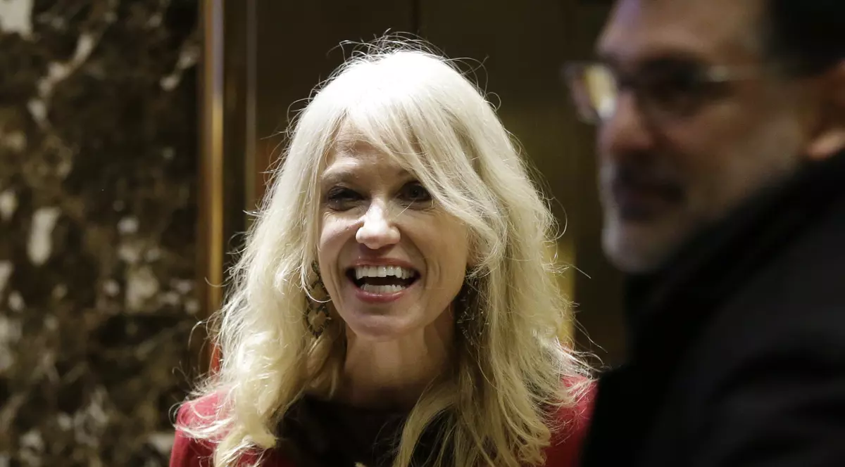 Donald Trump a numit-o consilier prezidențial pe șefa campaniei sale, Kellyanne Conway