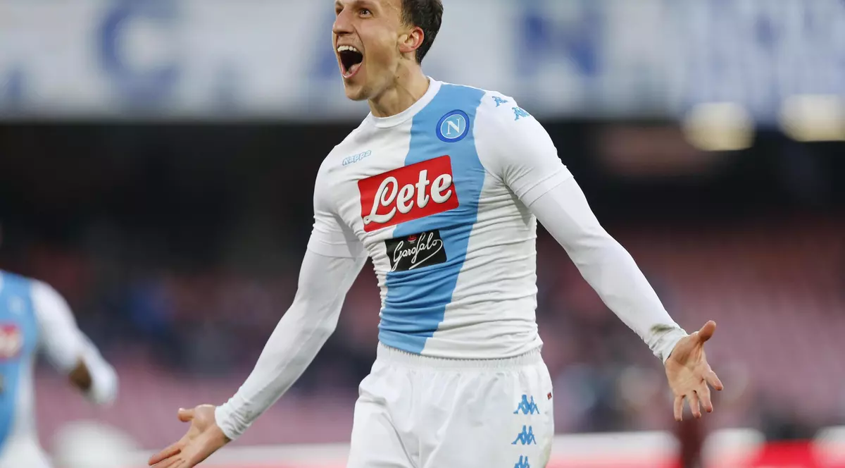 Italienii au anunțat când revine Vlad Chiricheș la Napoli