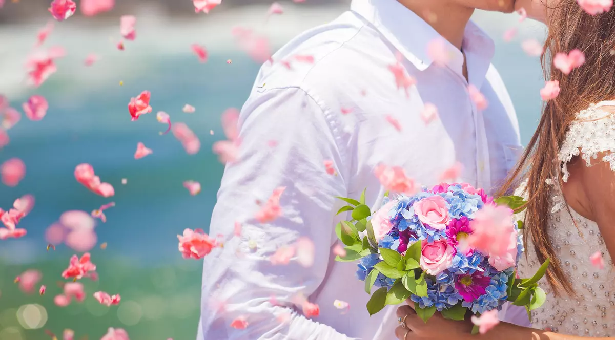 Ce șanse ai să te căsătorești în 2017? Astrologul Libertății, Elena Bunescu, ne spune ce zodii ar putea ajunge la altar anul acesta