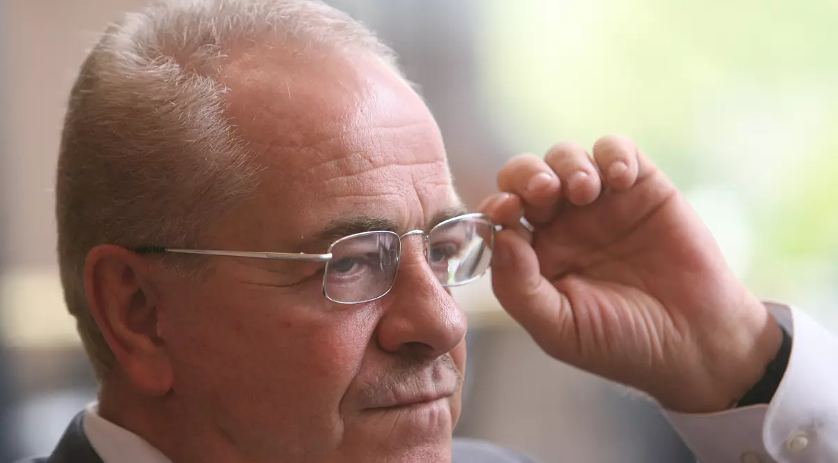 Constantin Stroe era în comă, fiica lui a născut