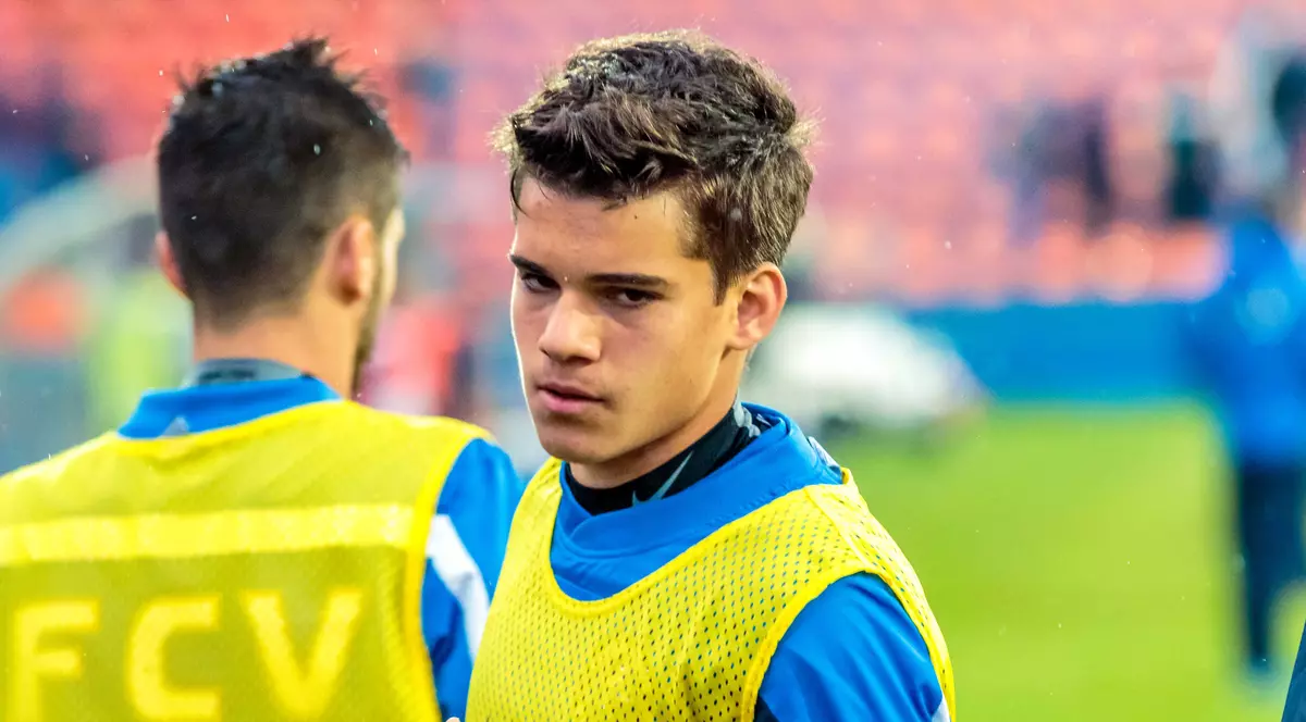 Ianis Hagi, la echipa Under 21 a României: "Sunt onorat să port tricoul echipei naţionale" FOTO: Hepta