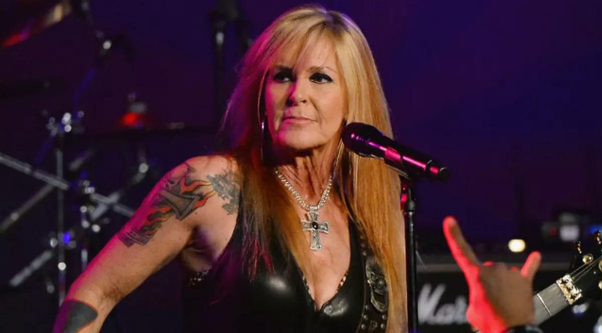 Lita Ford, pentru prima dată în România. Artista cântă la Sala Palatului
