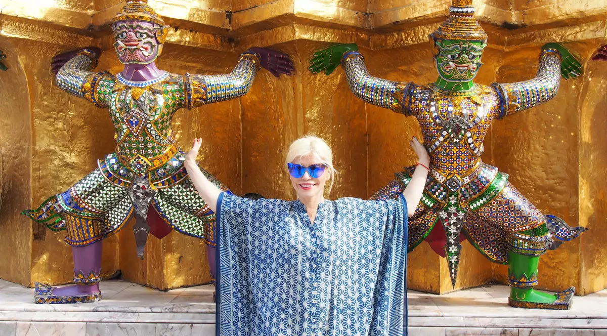 EXCLUSIV/ A cotit-o către spiritual! Loredana Groza, ambasador yoga la un festival internațional
