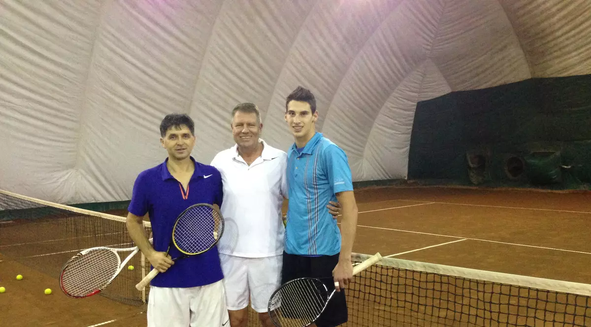 Marius Vecerdea, stânga, antrenorul președintelui Iohannis și a jucătorului Cornea