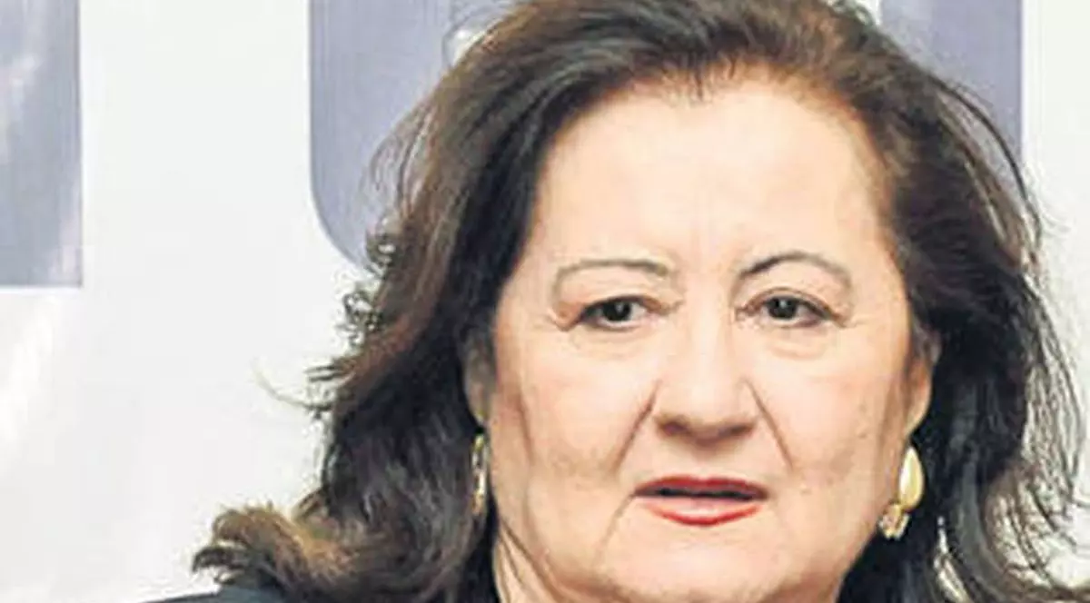 Sora Mioarei Roman a murit. Prima declarație a vedetei | EXCLUSIV