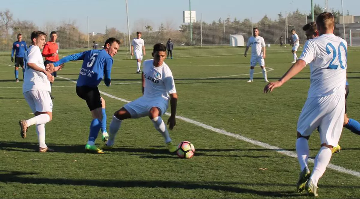 Pandurii a remizat cu FC Szeged 2011, scor 0-0, în ultimul meci amical din Antalya