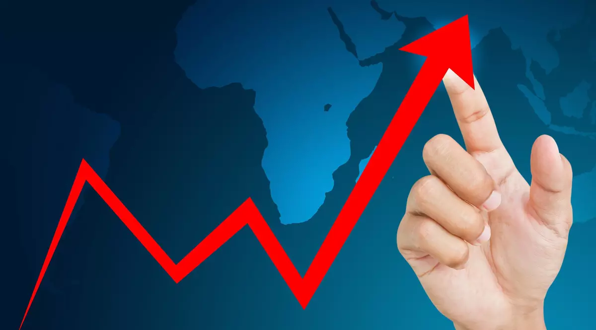 INS: România a avut o creștere economică de 2,8% în primul trimestru. Cîţu laudă revenirea, Ciolacu acuză scăderea puterii de cumpărare. Grafică ce prezintă o săgeată ce urcă puternic