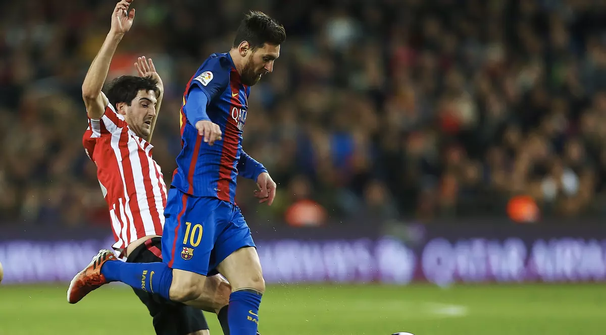 Argentinianul Leo Messi (FC Barcelona) a devenit străinul cu cele mai multe meciuri pentru o singură echipă în Primera Division