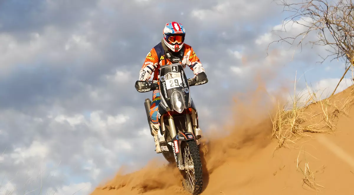 Emanuel Gyenes, în timpul Raliului Dakar 2017. (FOTO: EPA)