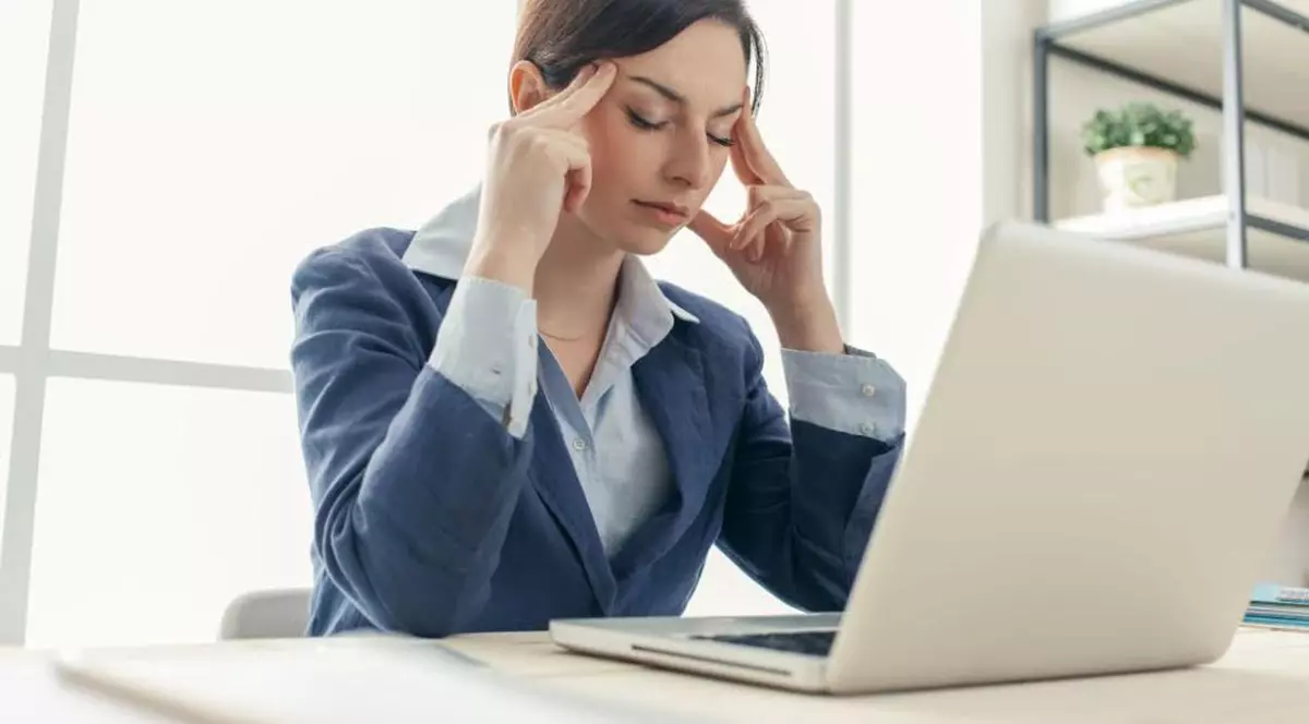 Angajaţii încep să îşi dispreţuiască jobul, după vârsta de 35 de ani